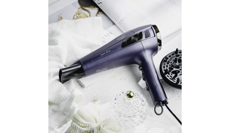 Suszarka ze zwijanym przewodem 2400W +Dyfuzor 2 Tryby Mocy Regulacja Temp