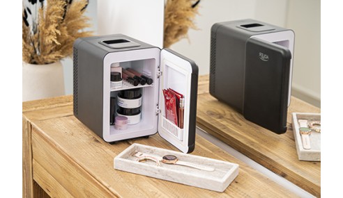 Mini lodówka - 4L Chłodziarka Przenośna na przekąski napoje kosmetyki