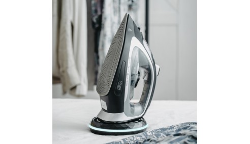 Żelazko Parowe Ceramiczne Bezprzewodowe Szybkie Nagrzewanie