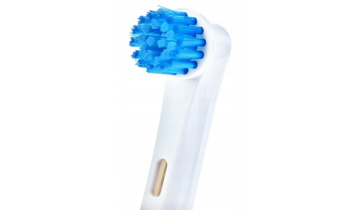 SENSITIVE KOŃCÓWKI 4SZT DO SZCZOTECZKI ORAL-B