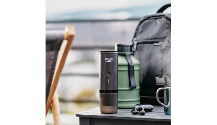 Ekspres ciśnieniowy do kawy 20Bar 90W przenośny 80ml etui kapsułki adapter
