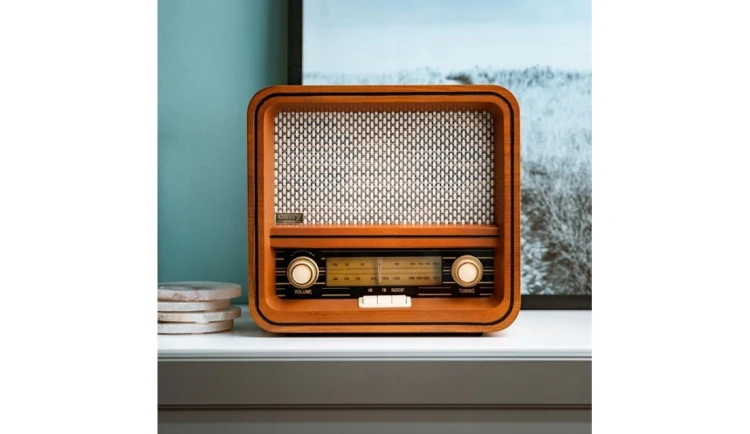 RADIO DREWNIANE CR1188 RETRO FM/AM Bluetooth USB
